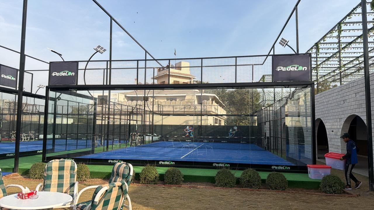 Court 6