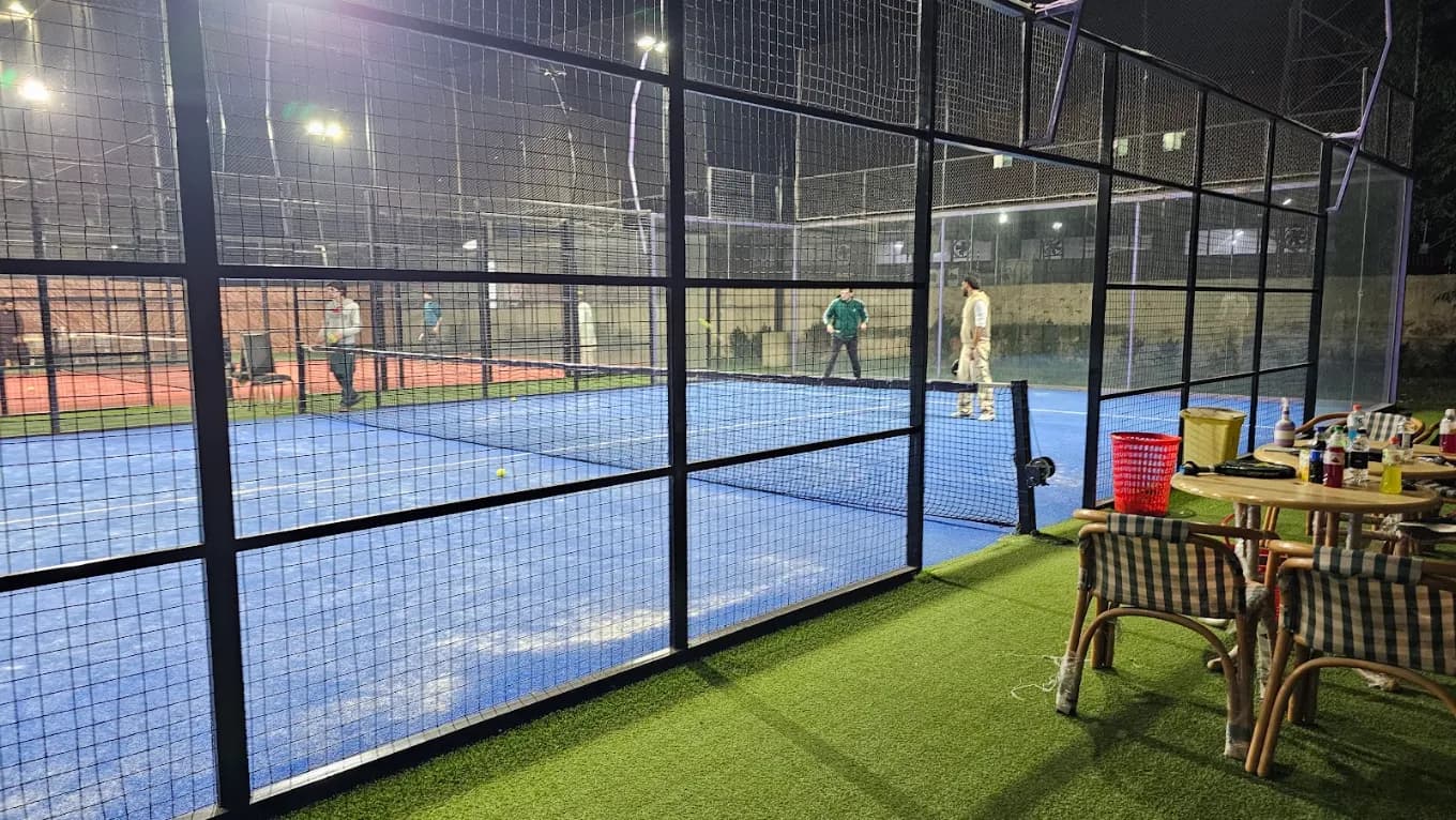Court 1